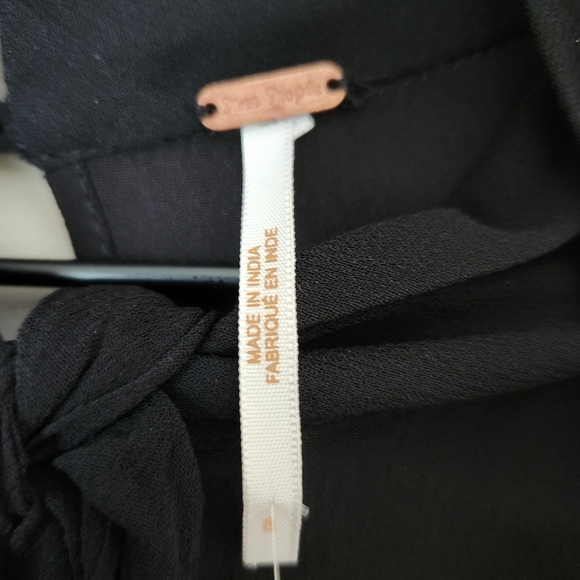 NWT Free People | Smoke Rings Floral Embroidered Sleeve Jumpsuit - Size 8 - Picture 12 of 14